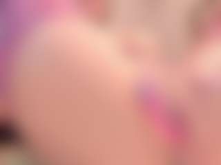 Live cam show with Yiovanna19 - Cosplay on Stripli.com