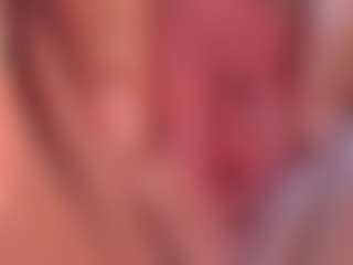 Live cam show with Yiovanna19 - BBW on LiveSexCams6
