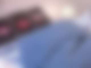 Live cam show with Yiovanna19 - Lovense on live18s.com