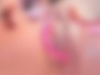 Yiovanna19's Live Sex Cam Show