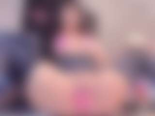Yiovanna19's Live Sex Cam Show