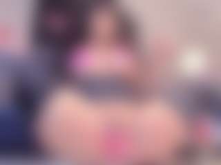 Yiovanna19's Live Sex Cam Show