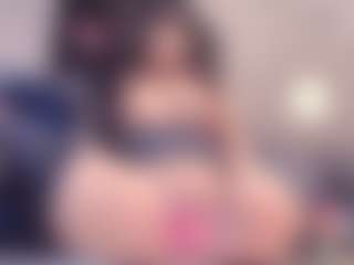 Yiovanna19's Live Sex Cam Show