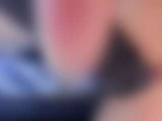 Live cam show with Yiovanna19 - Creamy on CamClone