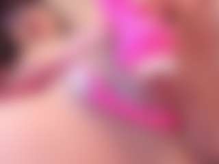 Yiovanna19's Live Sex Cam Show