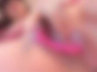 Yiovanna19's Live Sex Cam Show