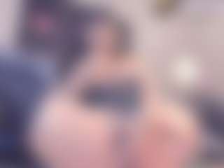 Yiovanna19's Live Sex Cam Show