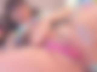 Yiovanna19's Live Sex Cam Show