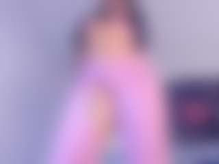 Yiovanna19's Live Sex Cam Show