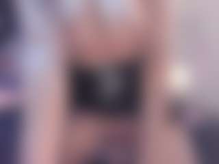 Yiovanna19's Live Sex Cam Show