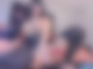 Yiovanna19's Live Sex Cam Show