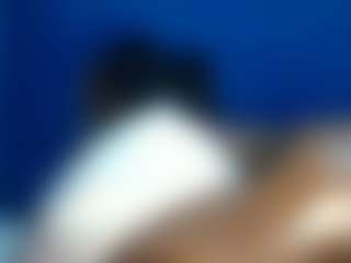 BUSTY-BEE's Live Sex Cam Show