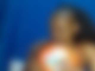 BUSTY-BEE's Live Sex Cam Show