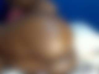 BUSTY-BEE's Live Sex Cam Show
