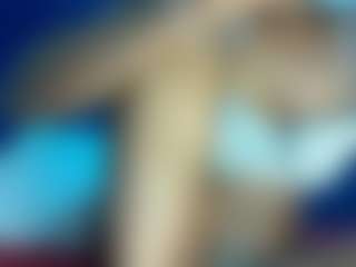 Live cam show with BUSTY-BEE - Spank Black on instabang