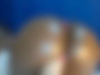 Live cam show with BUSTY-BEE - Ebony on camwithhim.com | kenya
