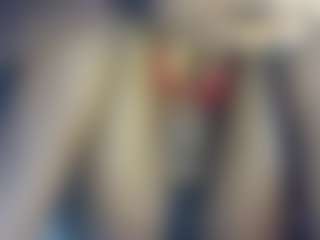 BUSTY-BEE's Live Sex Cam Show
