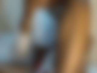 Live cam show with BUSTY-BEE - Ebony Small Tits on madthumbs