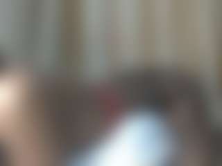 BUSTY-BEE's Live Sex Cam Show