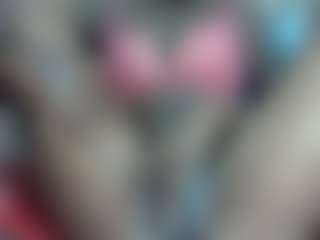 Live cam show with BUSTY-BEE - Ebony on Camsoda | kenya