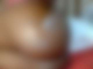 Live cam show with BUSTY-BEE - Ebony Small Tits on hornycams.live