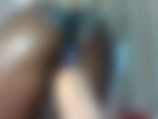 BUSTY-BEE's Live Sex Cam Show