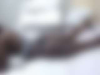 Live cam show with pretty-breeya - Middle Aged on live18s.com