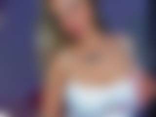 Live cam show with Gabriela Prieto - New Brown Eyes on live.xheat.ai