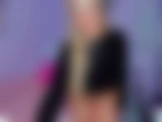 Live cam show with Gabriela Prieto - New Mature on TeamSkeetLive