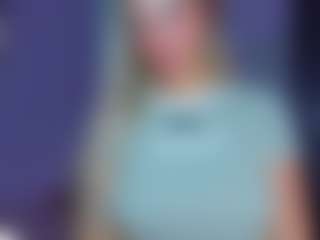 Live cam show with Gabriela Prieto - Blonde Hair MILF on madthumbs