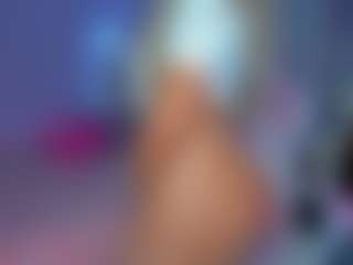 Live cam show with Gabriela Prieto - Dildo Or Vibrator MILF on Dolls Live