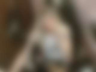 Live cam show with Emilie - Smoking on Camsoda
