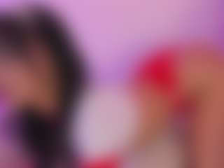 IlianaPhoenix's Live Sex Cam Show