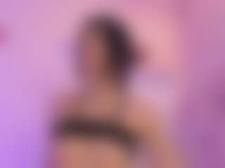 IlianaPhoenix's Live Sex Cam Show