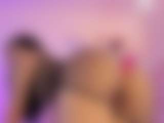 IlianaPhoenix's Live Sex Cam Show