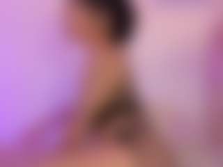 IlianaPhoenix's Live Sex Cam Show