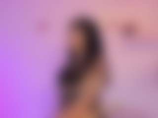 IlianaPhoenix's Live Sex Cam Show