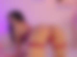 Iliana's Live Sex Cam Show