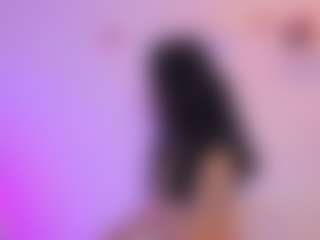 Iliana's Live Sex Cam Show