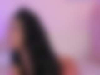 Iliana's Live Sex Cam Show