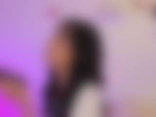Live cam show with Iliana - Morena on Camsoda