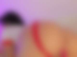 Iliana's Live Sex Cam Show