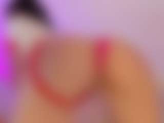 Iliana's Live Sex Cam Show