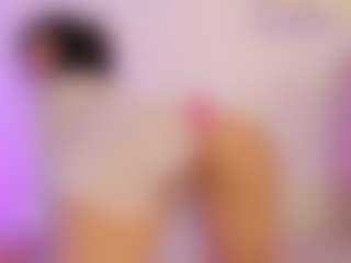 Iliana's Live Sex Cam Show