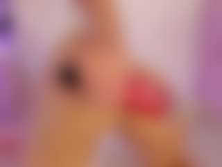 Iliana's Live Sex Cam Show