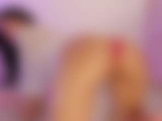 Iliana's Live Sex Cam Show