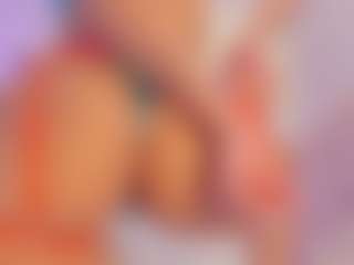 Iliana's Live Sex Cam Show