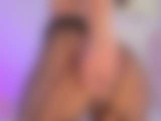 Iliana's Live Sex Cam Show