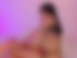 Iliana's Live Sex Cam Show
