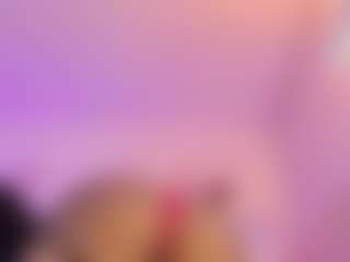 Iliana's Live Sex Cam Show